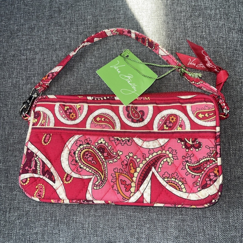 Vera Bradley Rosy Posies  Quilted Wristlet Wallet Floral Zipper Credit Card - Picture 2 of 8